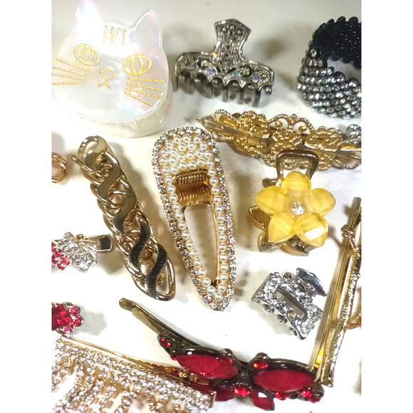 Junk Drawer Lot Hair Barrettes Tension Clips Bobby Pins Christmas Party Fun - Picture 7 of 16